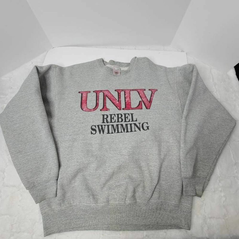 UNLV Lady Rebels Fruit Of The Loom Mens Sweatshirt Gray Heathered Vintage XL